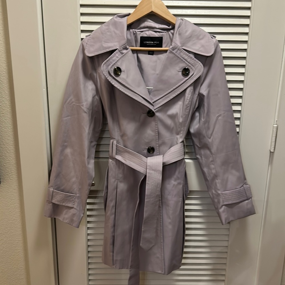 London fog lavender trench size small knee length